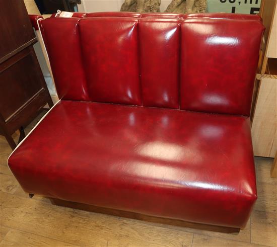 An American diner red leatherette double seat, W.108cm and a matching single seat